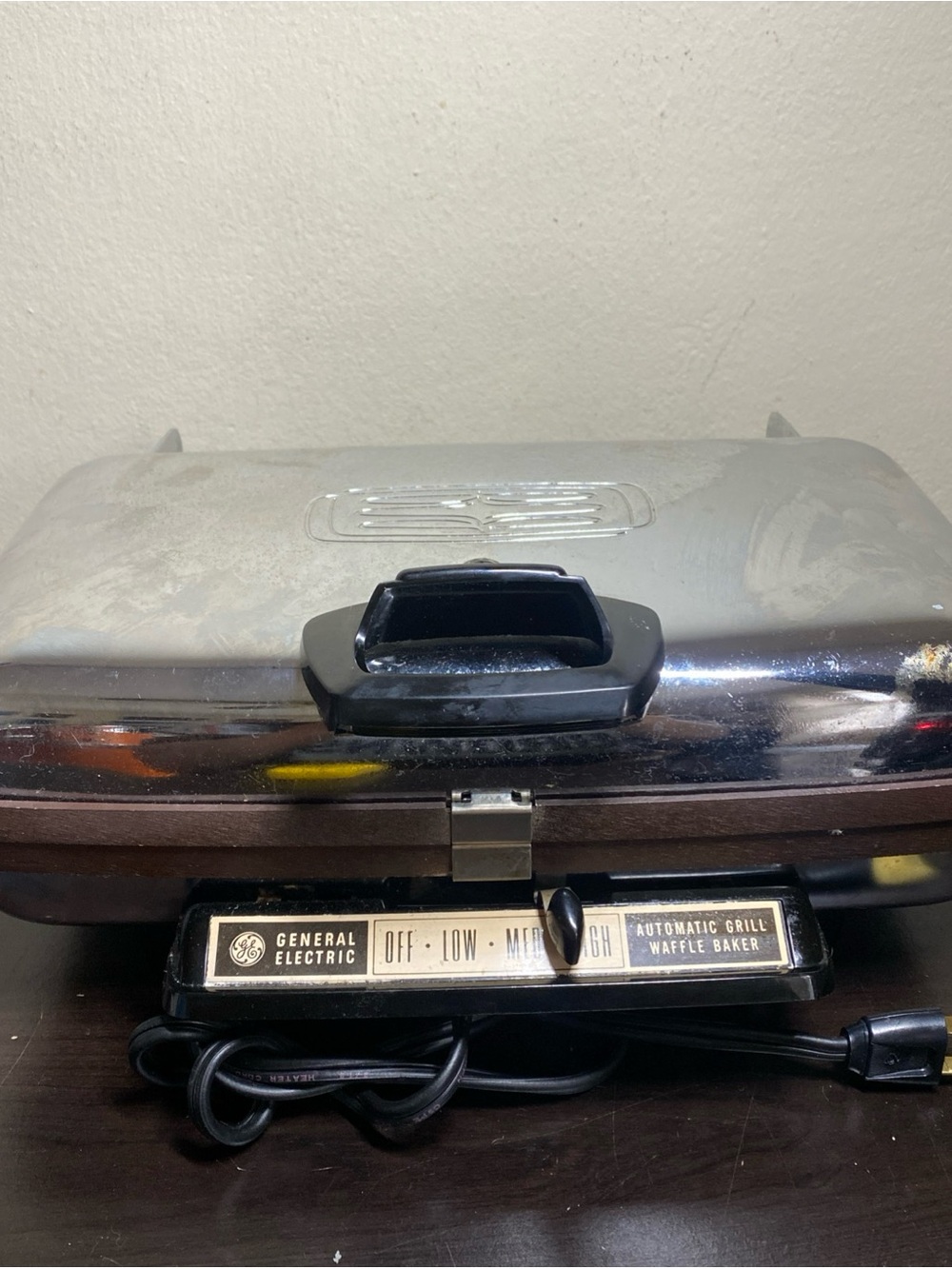 General Electric Automatic Grill & Waffle Baker